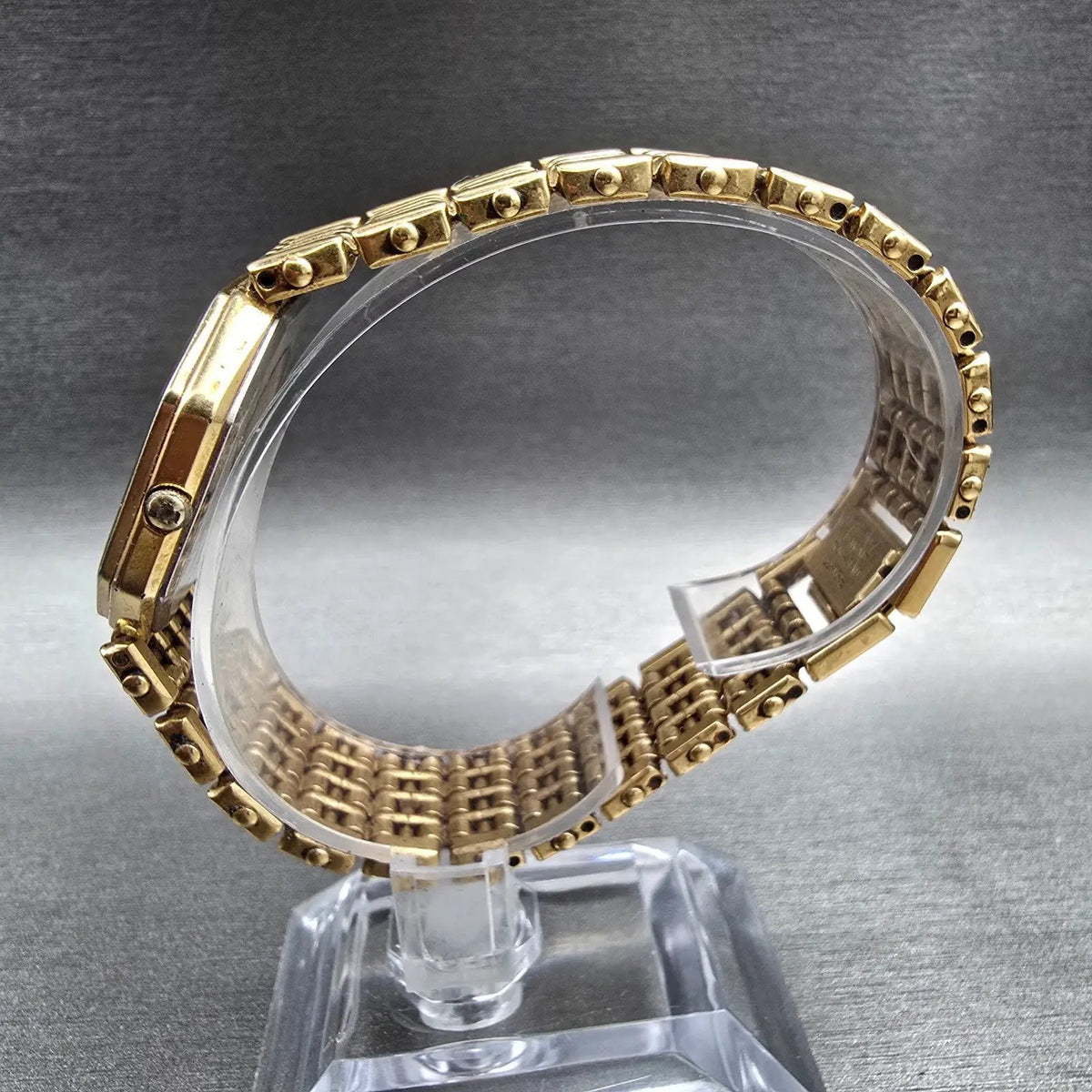 Seiko Watch Men 28mm Gold Dial Gold Tone Octagon 5P30-5040 New Battery Vintage6