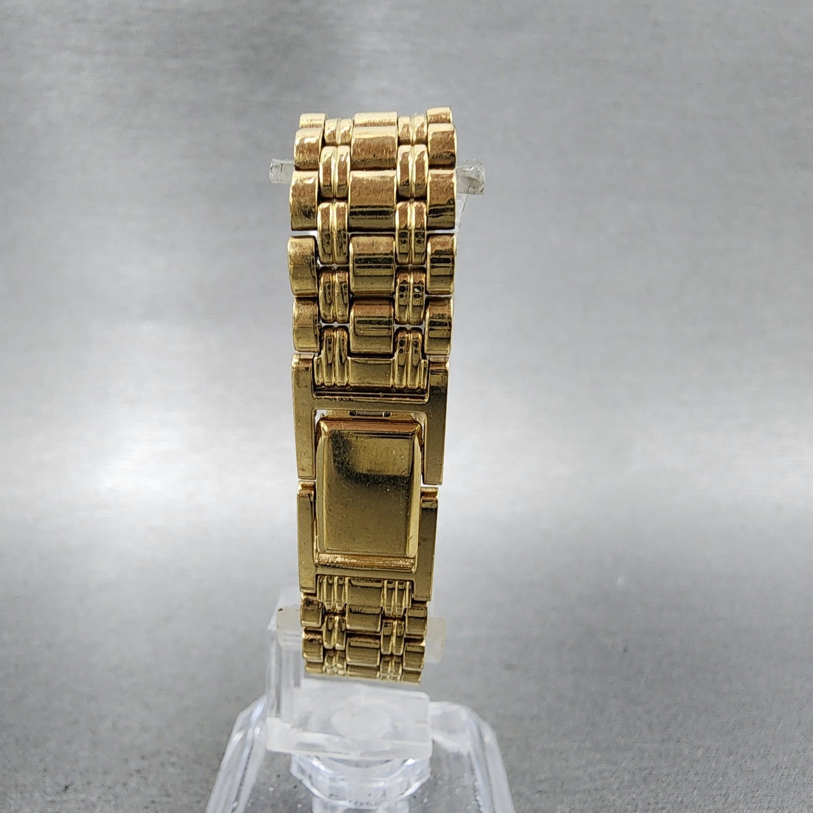 Seiko Tank Watch Women 18mm White Dial Gold Tone Rectangle V4015129 New Battery7