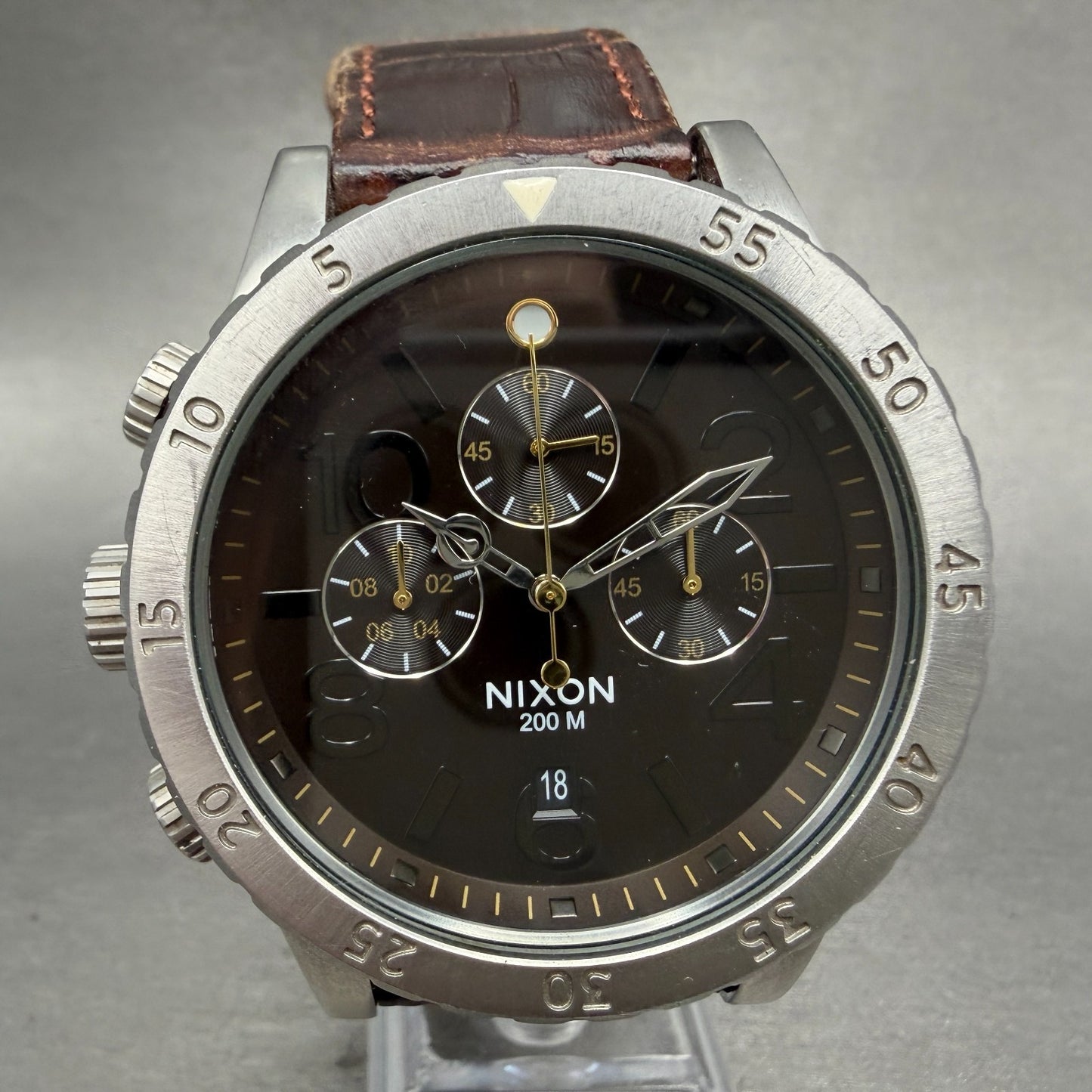 Nixon 48-20 Chrono Watch Men 48mm Brown Dial Silver Tone Date Round New Battery0