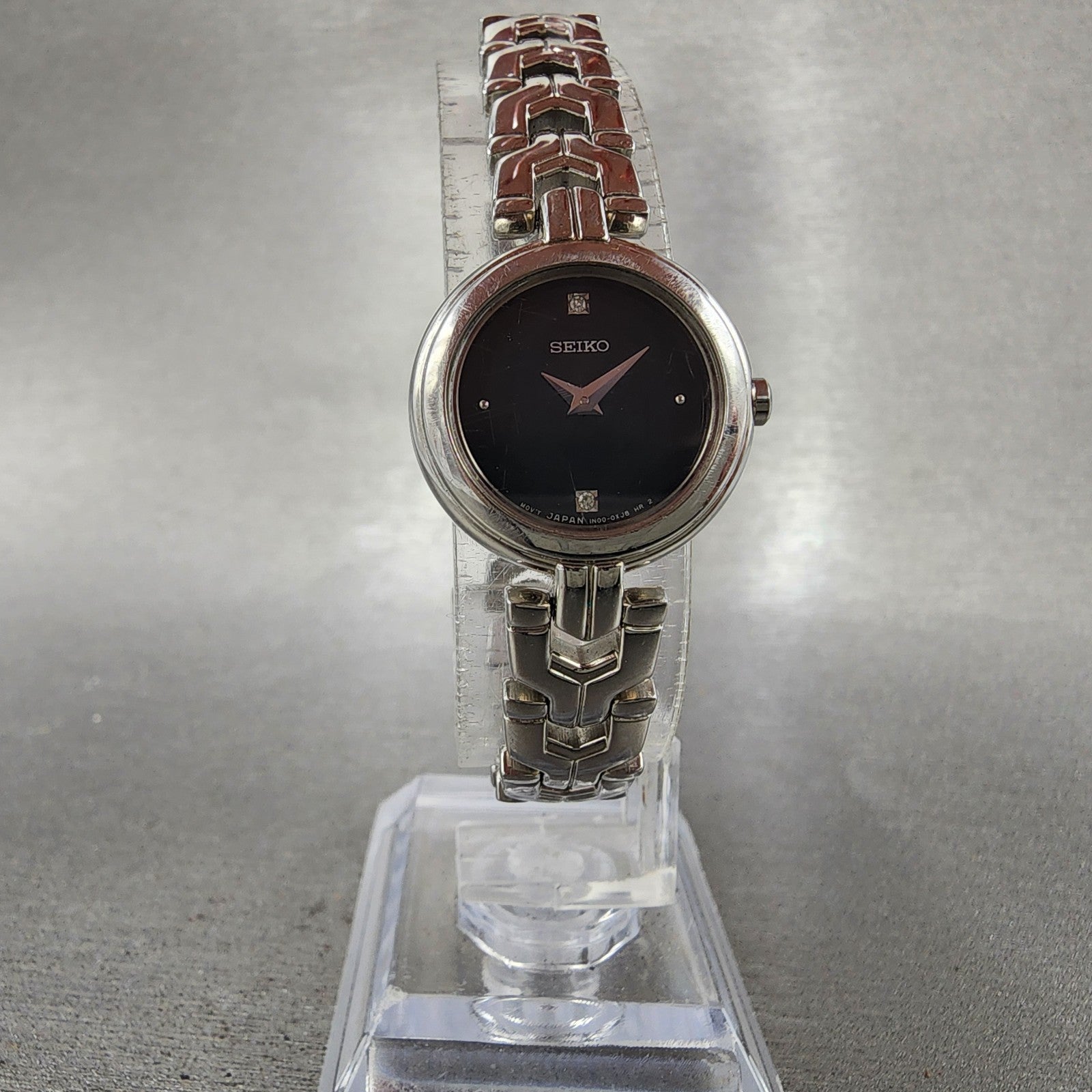 Seiko Watch Women 20mm Black Dial Silver Tone Round 1n000pg0 New Battery5