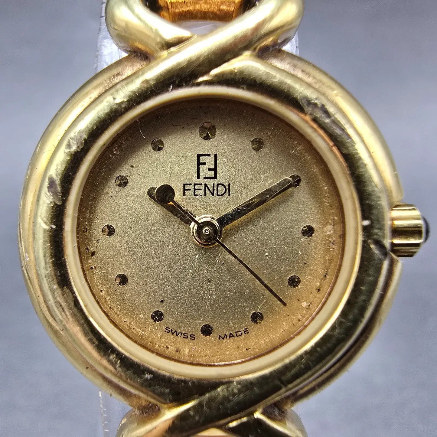 Fendi Watch Women 25mm Gold Dial Gold Tone Round NO GLASS! 700L New Battery READ1