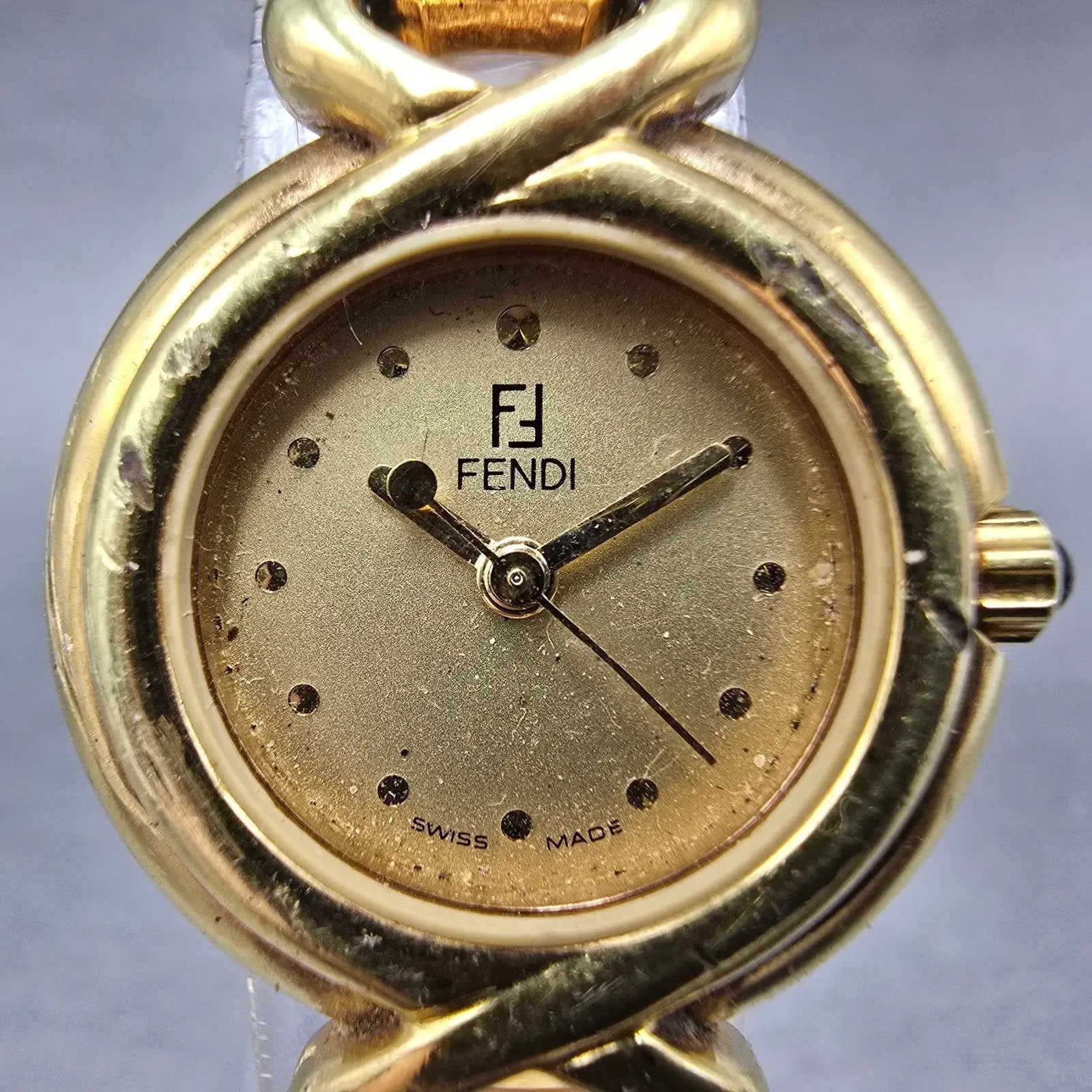 Fendi Watch Women 25mm Gold Dial Gold Tone Round NO GLASS! 700L New Battery READ1
