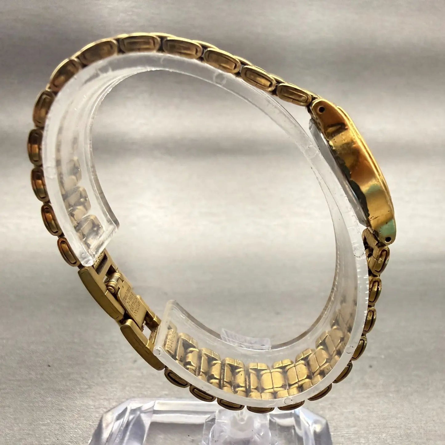 Seiko Watch Women 19mm White Dial Gold Tone Round V401-0289 New Battery Vintage8