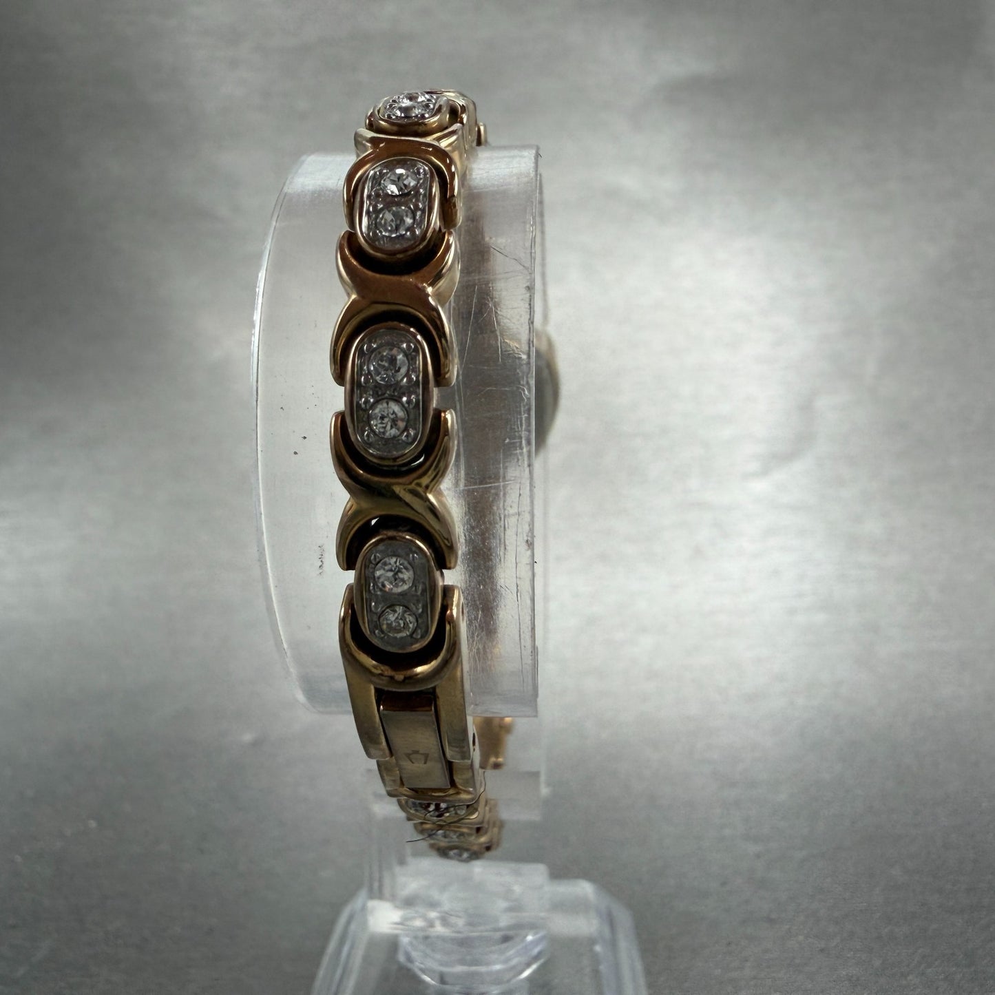 Bulova Watch Women 17mm MOP Dial Rose Gold Oval 98L200 New Battery Gem Set7