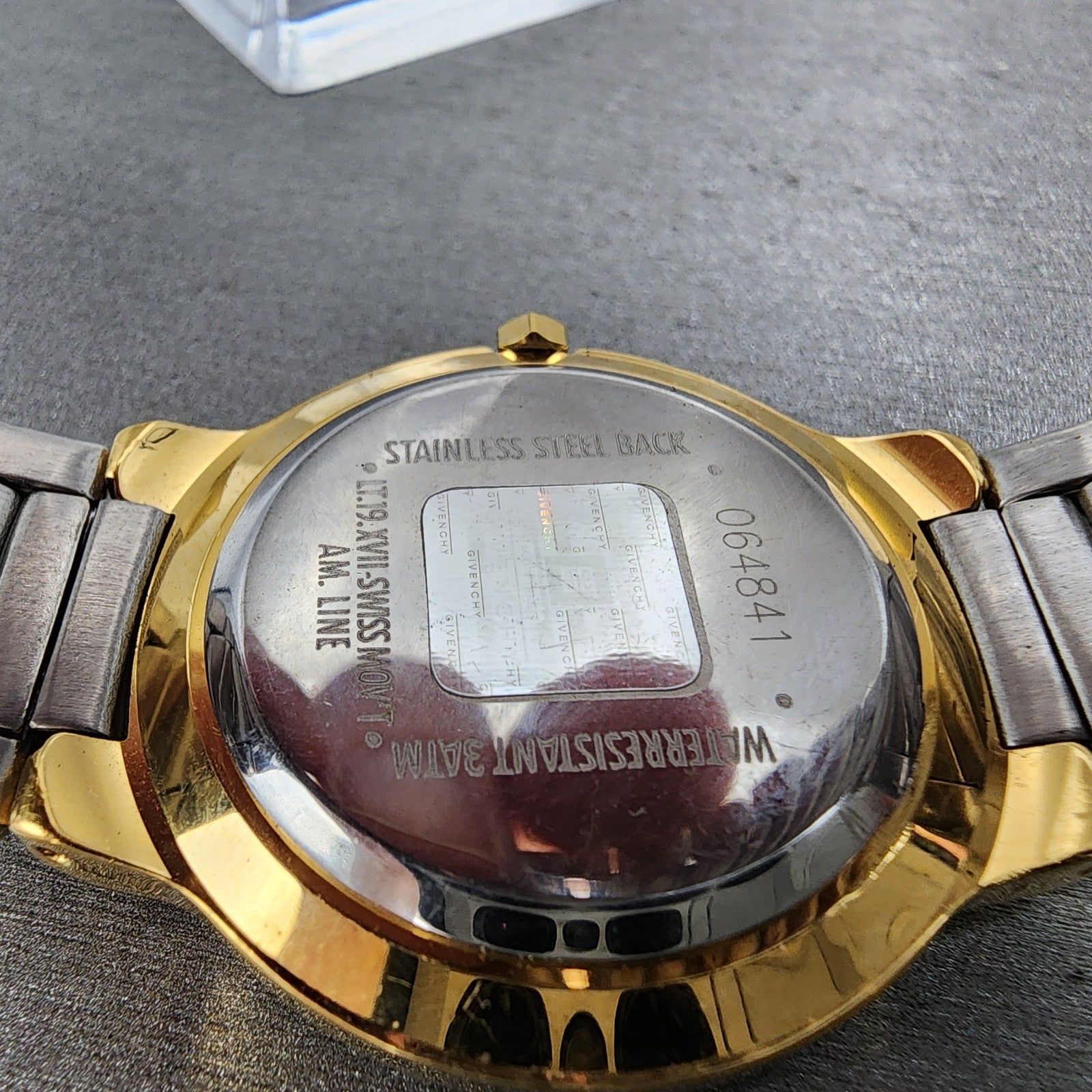 Givenchy Watch Women 34mm White Dial Two Tone Date Round New Battery9