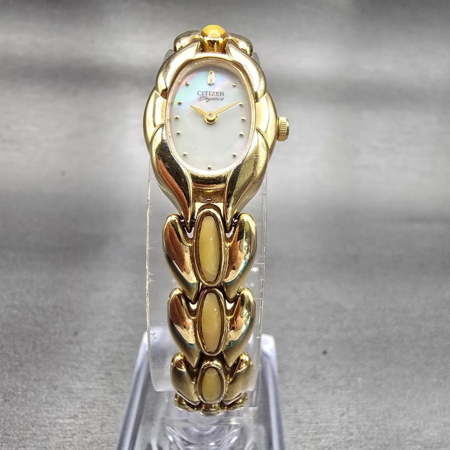 Citizen Elegance Watch Women 16mm MOP Dial Gold Tone Oval 3220-328311 New Batt5