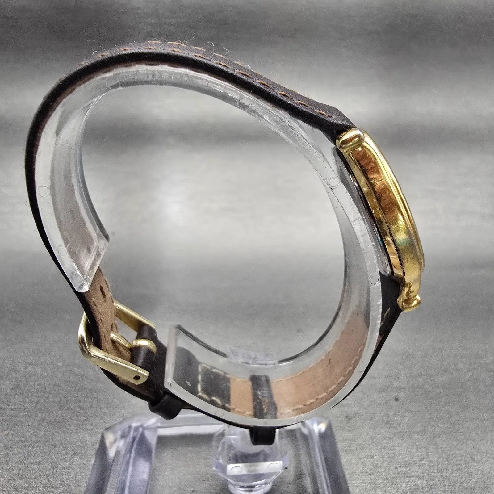 Seiko Age of Discovery Watch Women 26mm Gold Tone Date 3Y02-0B00 New Battery VTG8