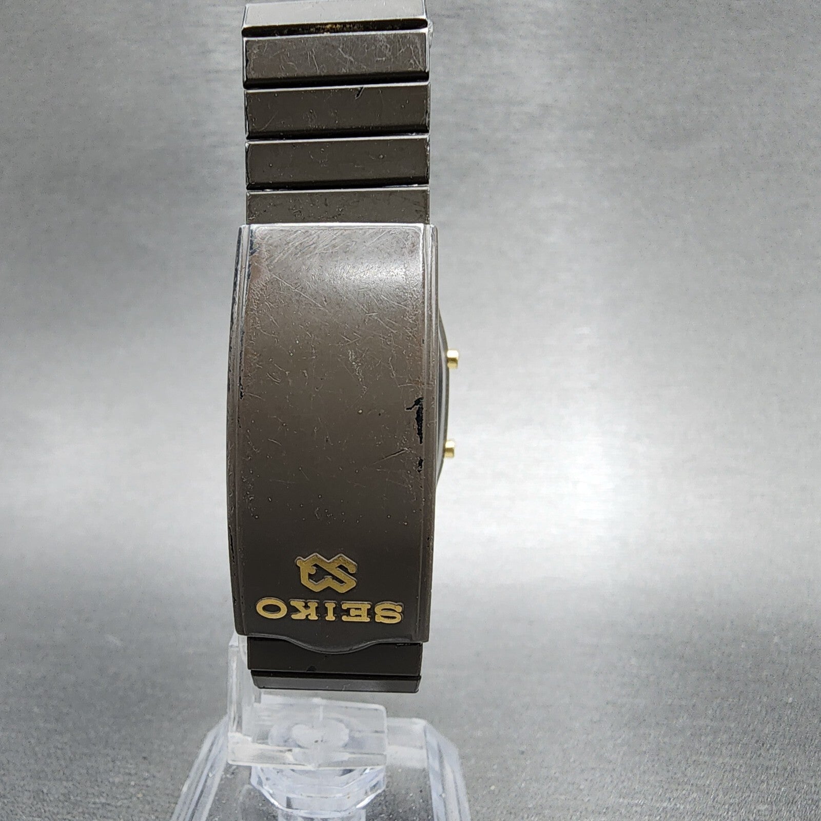 Seiko Analog Digital Watch Men 30mm Silver Dial Two Tone H6015039 PARTS8