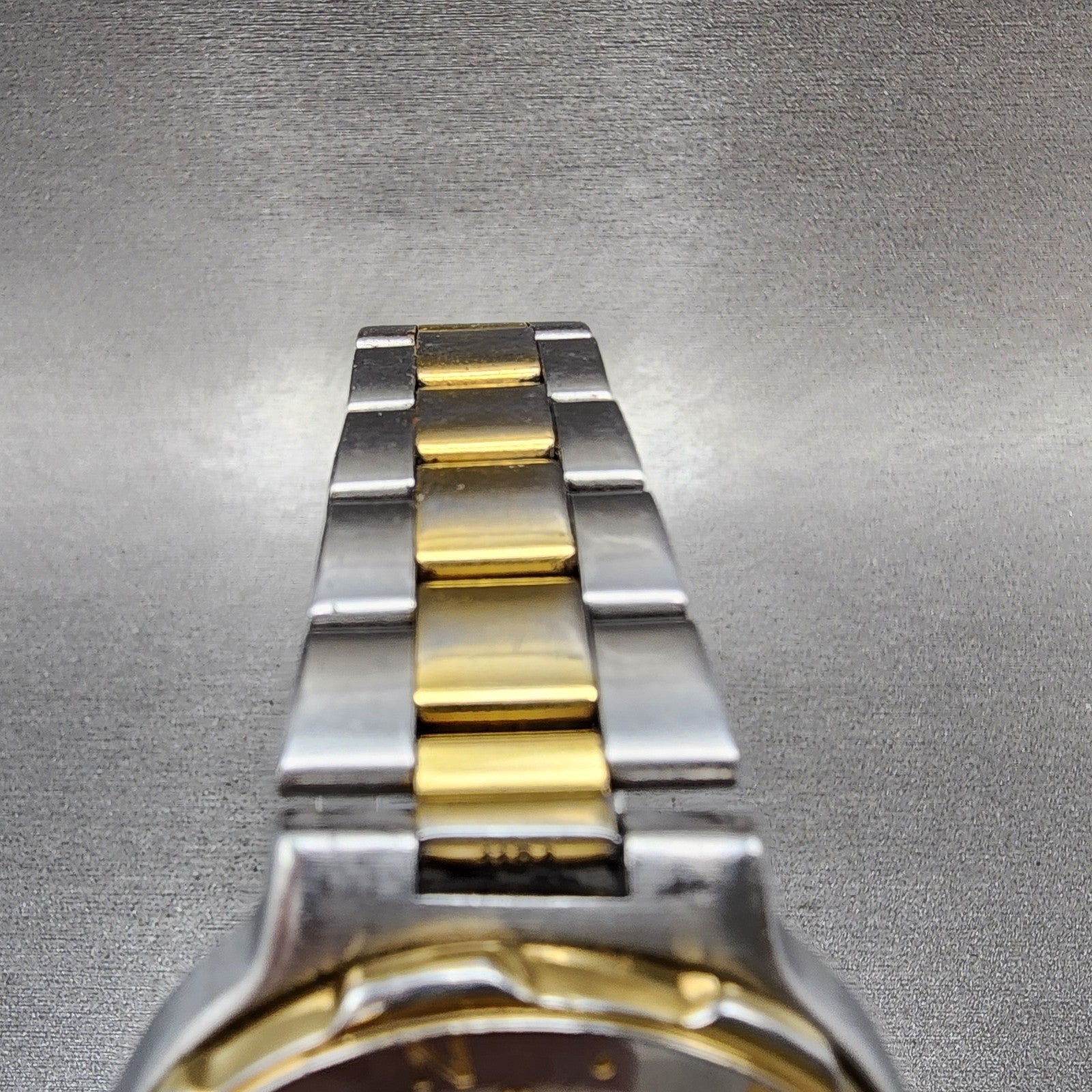 Seiko AGS Watch Men 37mm White Dial Two Tone Date Round 7M426A00 Works4