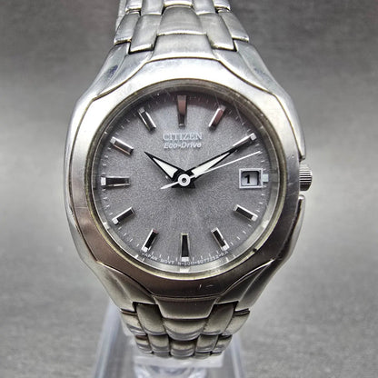 Citizen Eco-Drive Watch Women 25mm Gray Dial Silver Date E011-S049601 Runs JP20