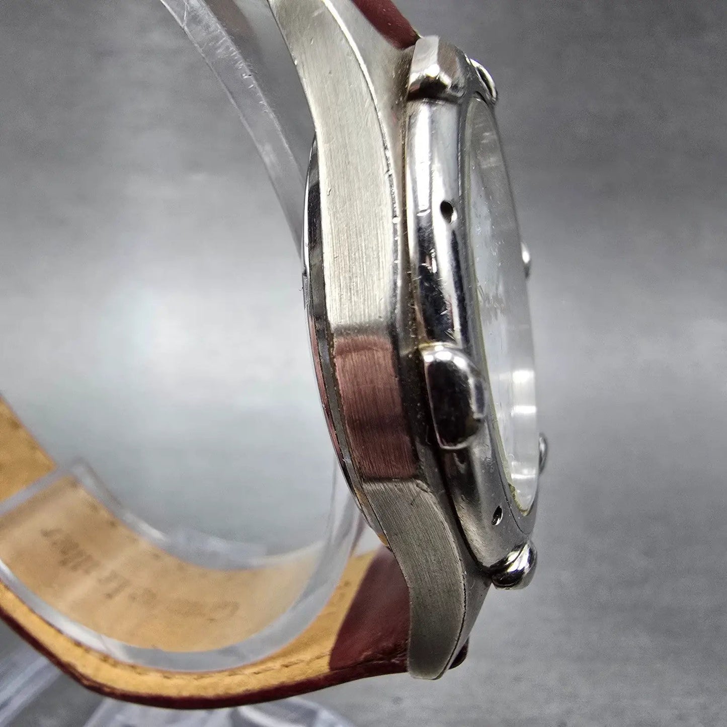 Wenger SAK Designs Watch Men 36mm White Dial Silver Tone Date Round PARTS4
