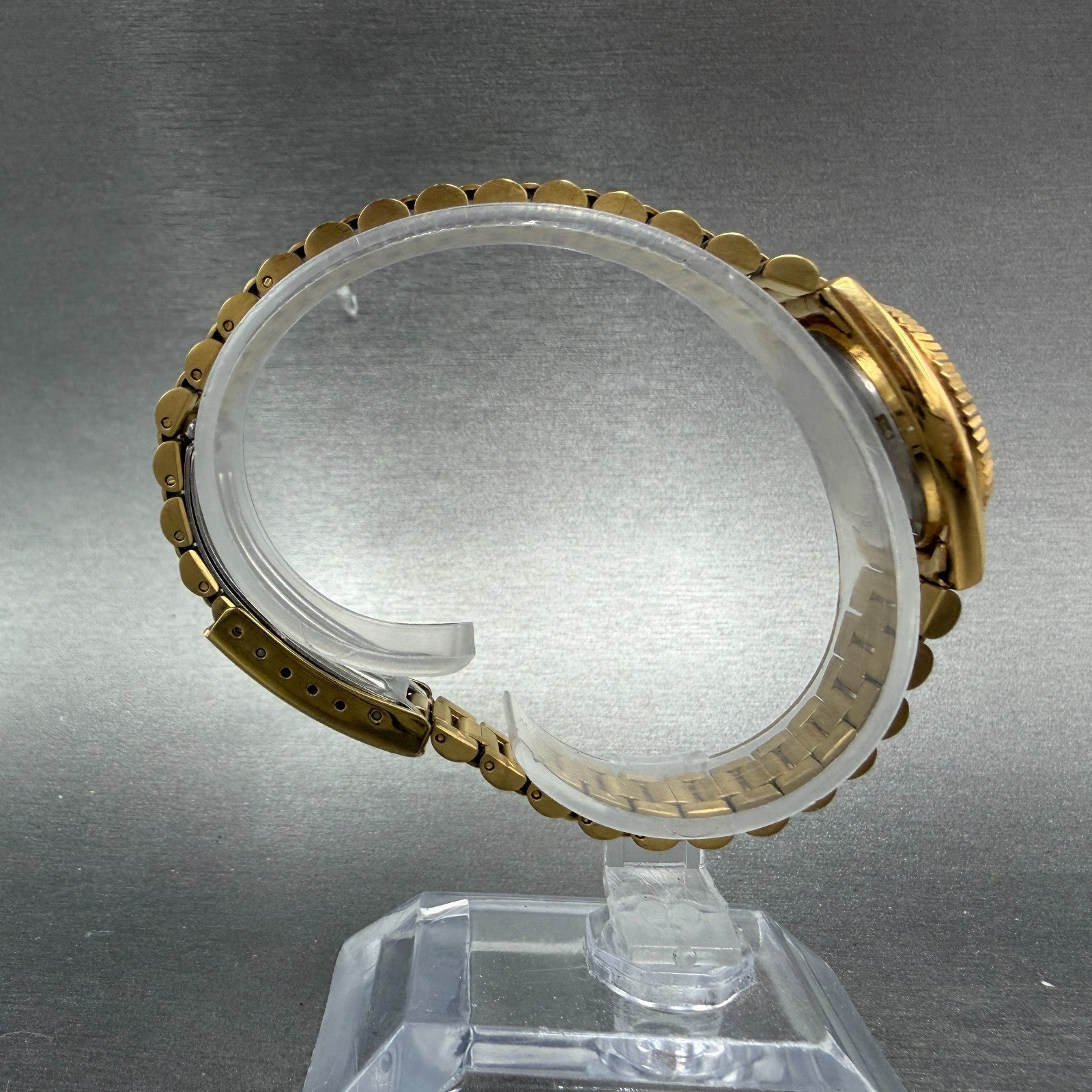Seiko Watch Women 24mm Black Tone Gold Tone Daydate Round 7N83-0041 New Battery58