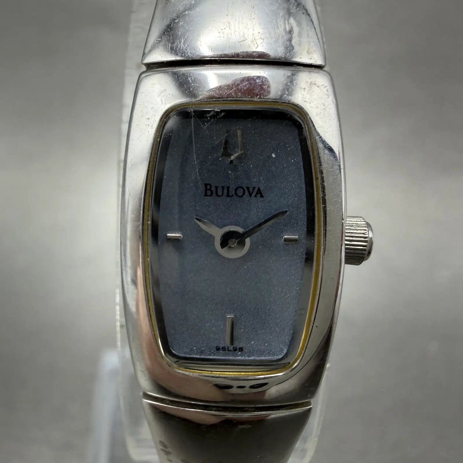 48560501