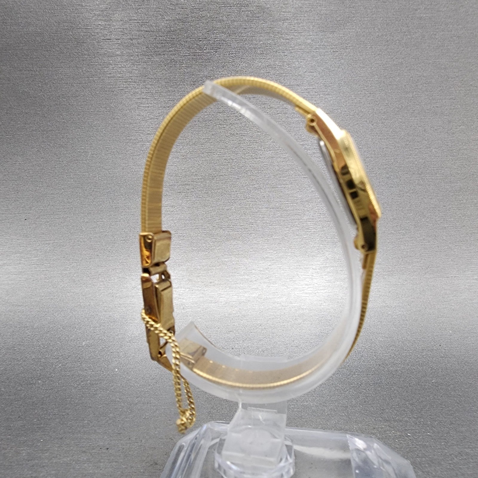 Seiko Watch Women 18mm Champagne Dial Gold Tone Rectangle 14008029 New Battery9