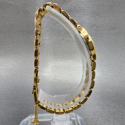 Seiko Watch Women 18mm Silver Dial Gold Tone Oval 2p206230 New Battery8