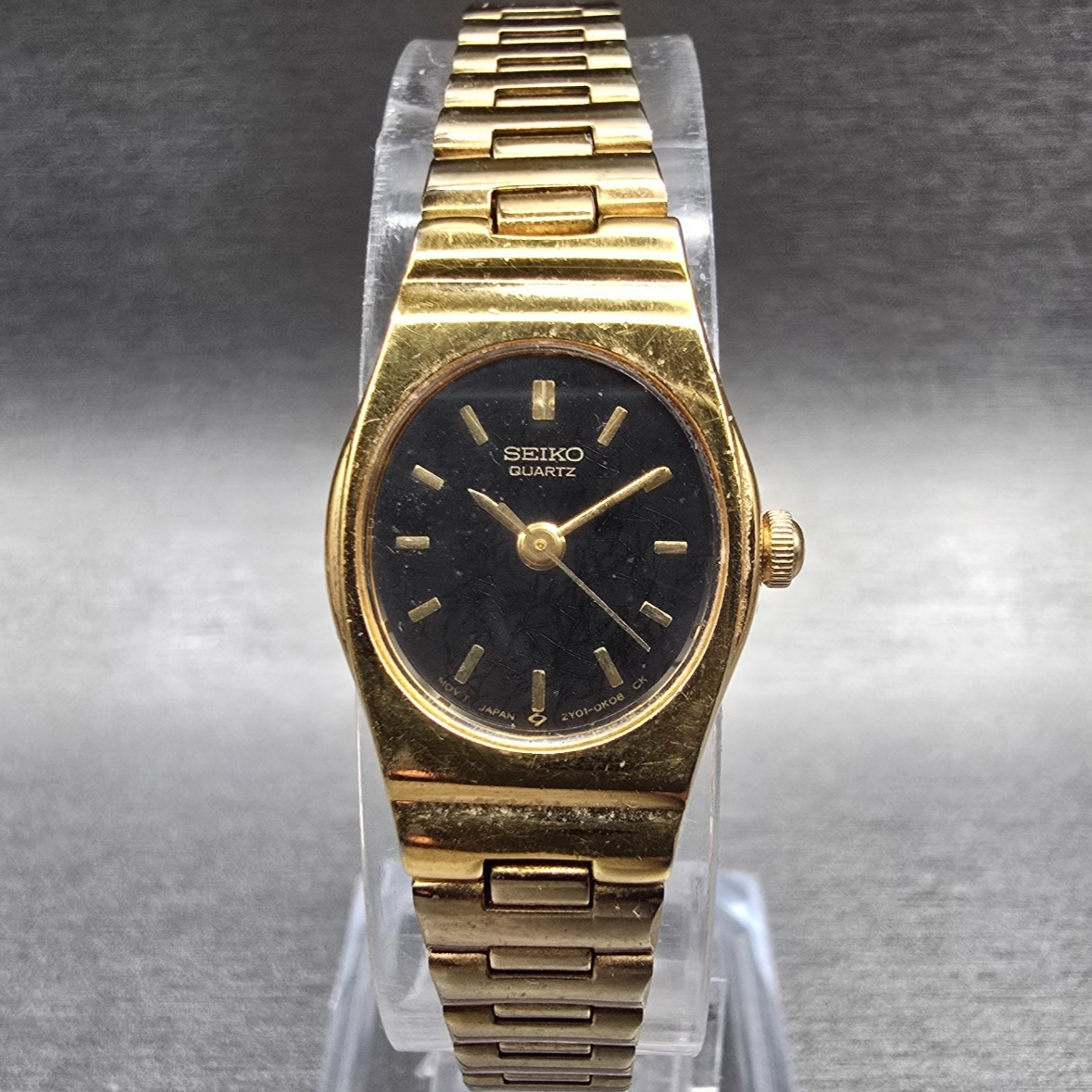 Seiko Watch Women 17mm Black Dial Gold Tone Oval 2Y01-5C89 New Battery Vintage0