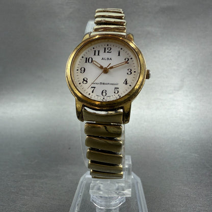 Seiko Alba Watch Women 25mm White Dial Gold Tone Round V501-0EB0 New Battery5