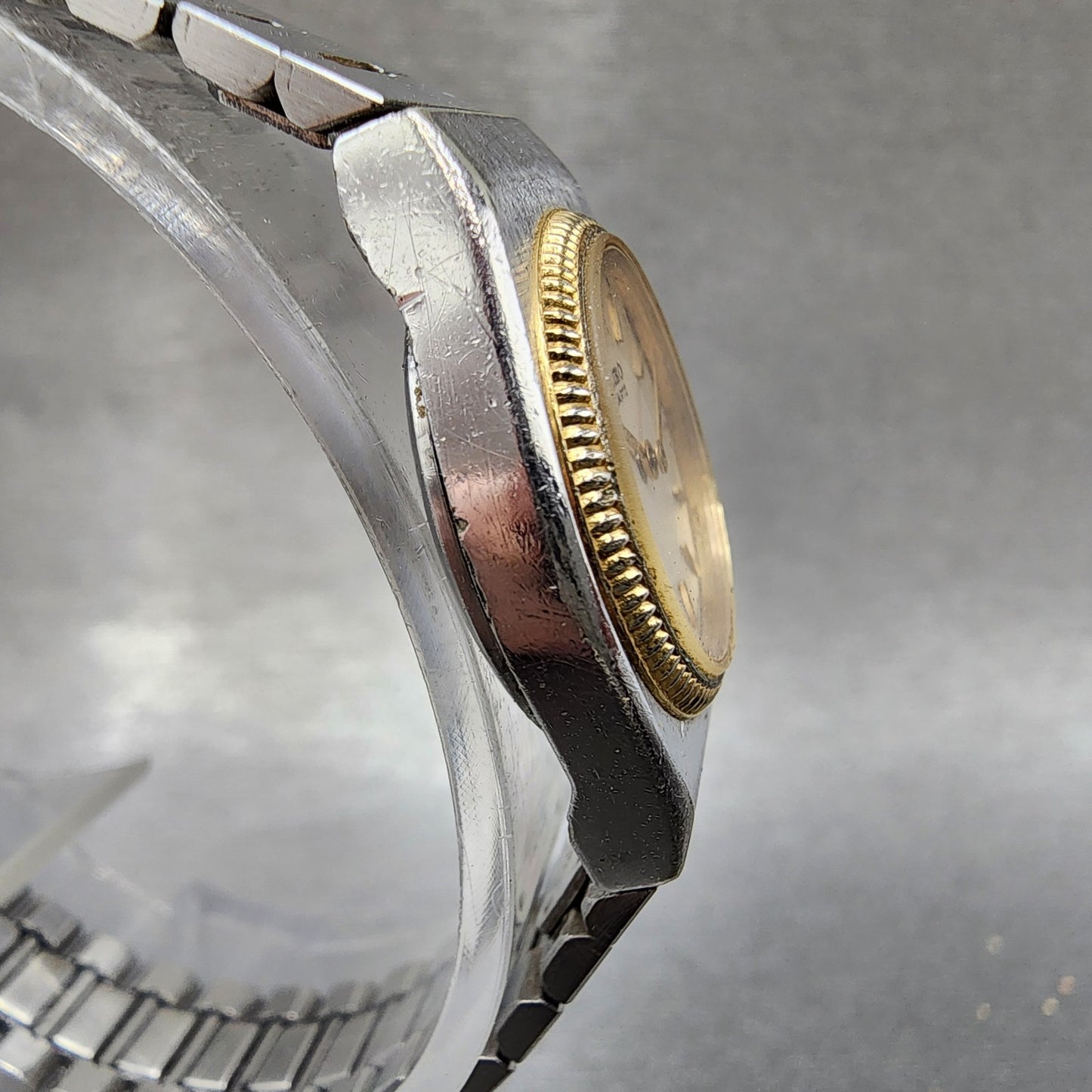 Seiko Watch Women 20mm Silver Dial Two Tone Round 54200059 New Battery3