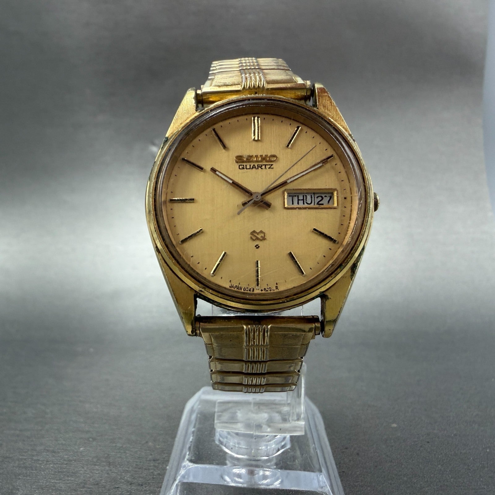 Seiko SQ Watch Men 35mm Gold Dial Gold Tone Daydate Round 8223-8019 New Battery5