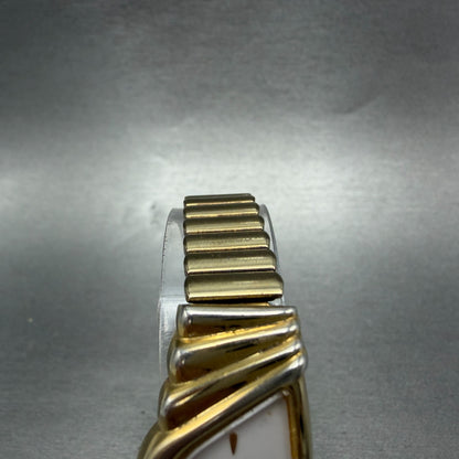Seiko Half Moon Watch Women 19mm White Dial Gold Tone Asymmetrical New Battery4