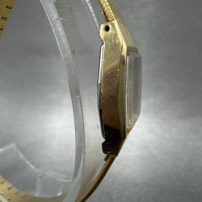 Seiko Watch Women 17mm Silver Dial Gold Tone Hexagon 2C205790 New Battery3