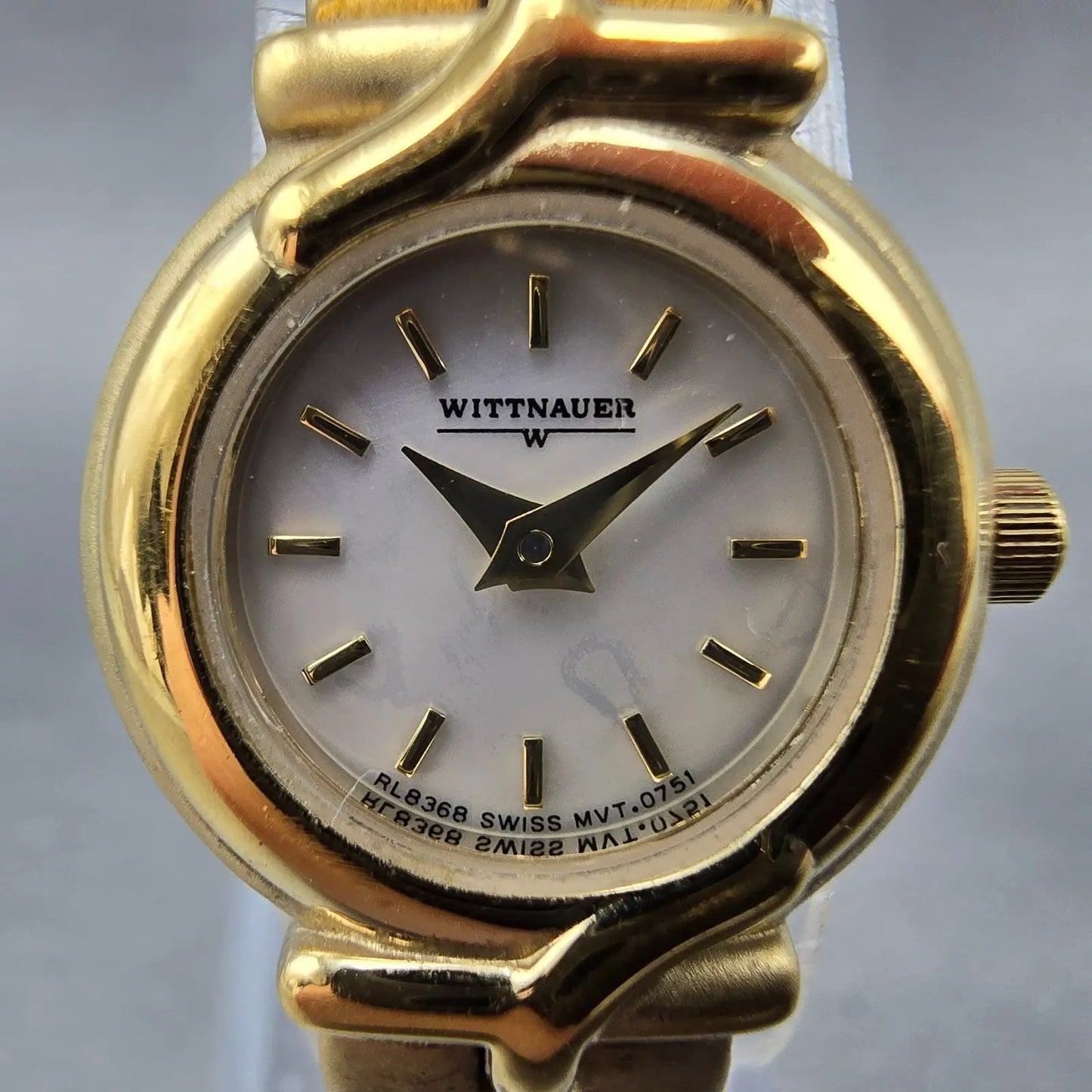 Wittnauer Watch Women 19mm MOP Dial Gold Tone Round RL8368 0751 New Batttery1