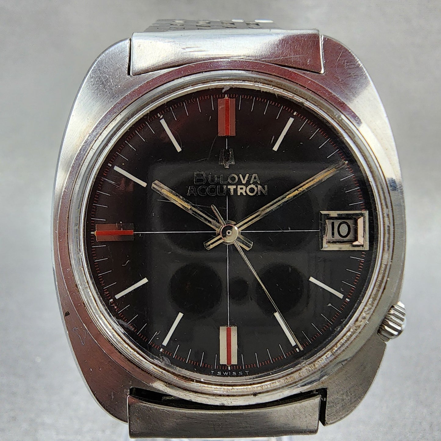 Bulova Accutron Calendar Watch men 35mm Black DIal Steel Date M9 21364 PARTS2