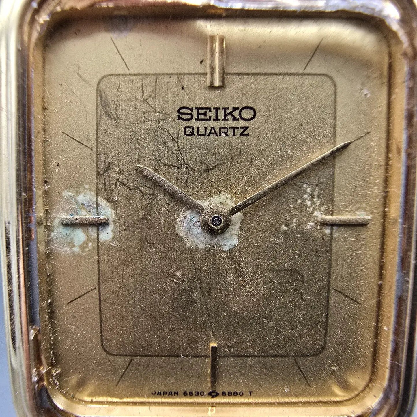 Seiko Tank Watch Men 25mm Champagne Dial Gold Tone Rectangle 6530-5479 PARTS VTG2
