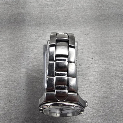 Citizen Eco-Drive Watch Women 25mm White Dial Silver Tone Date E011-S033705 Runs4