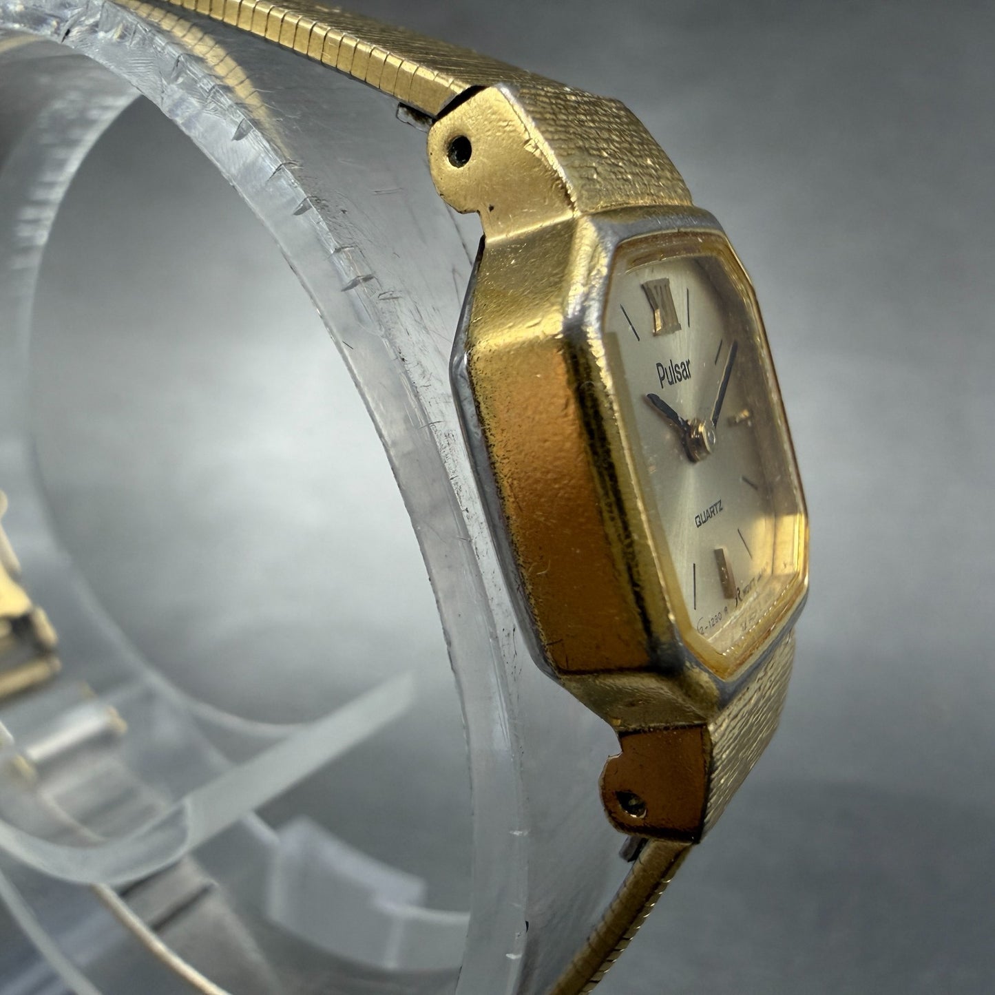 Pulsar Watch Women 16mm Champagne Dial Gold Tone Octagon V232-5790 New battery3