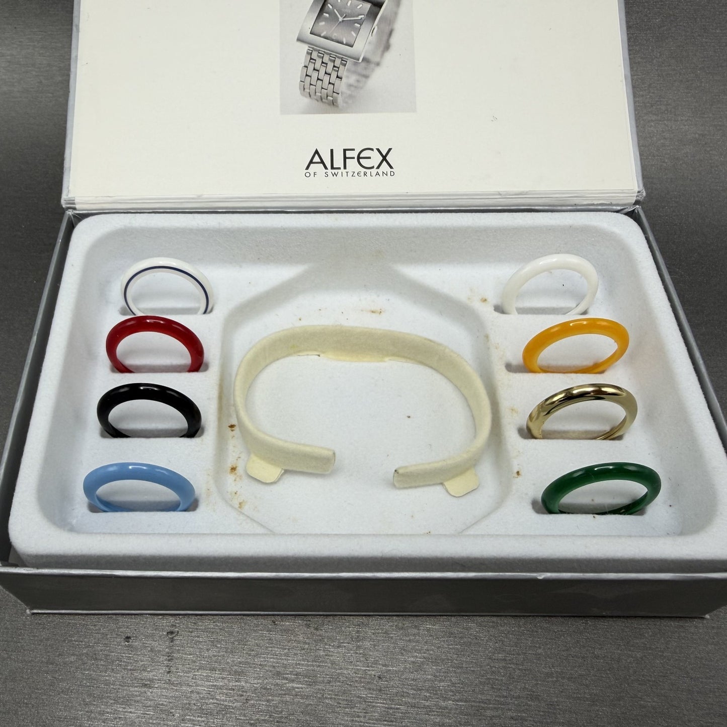 Alfex Interchange Bezel Watch Women 24mm White Dial Gold Tone Bangle New Batt12
