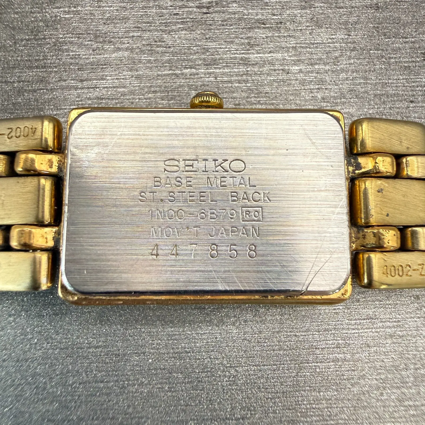 Seiko Watch Women 17mm Gold Dial Gold Tone Rectangle 1N00-6B79 New Battery VTG10