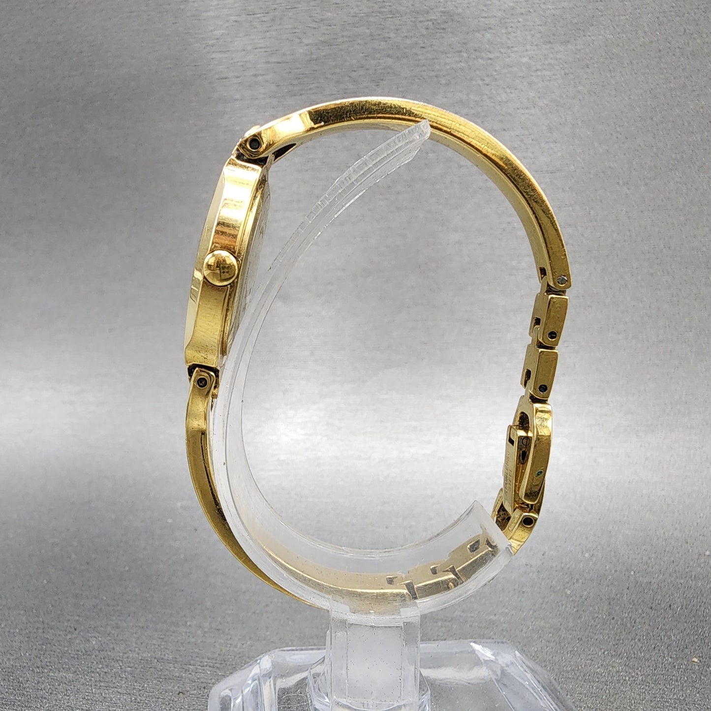 Movado Kara Watch Women 24mm Black Dial Gold Tone Round 88A11846 New Battery6
