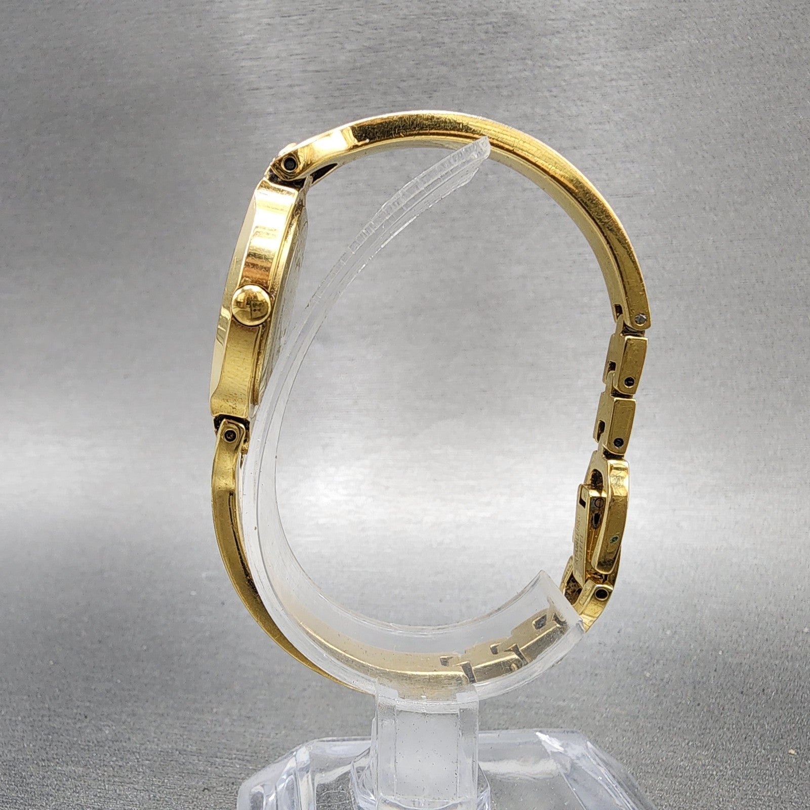Movado Kara Watch Women 24mm Black Dial Gold Tone Round 88A11846 New Battery6