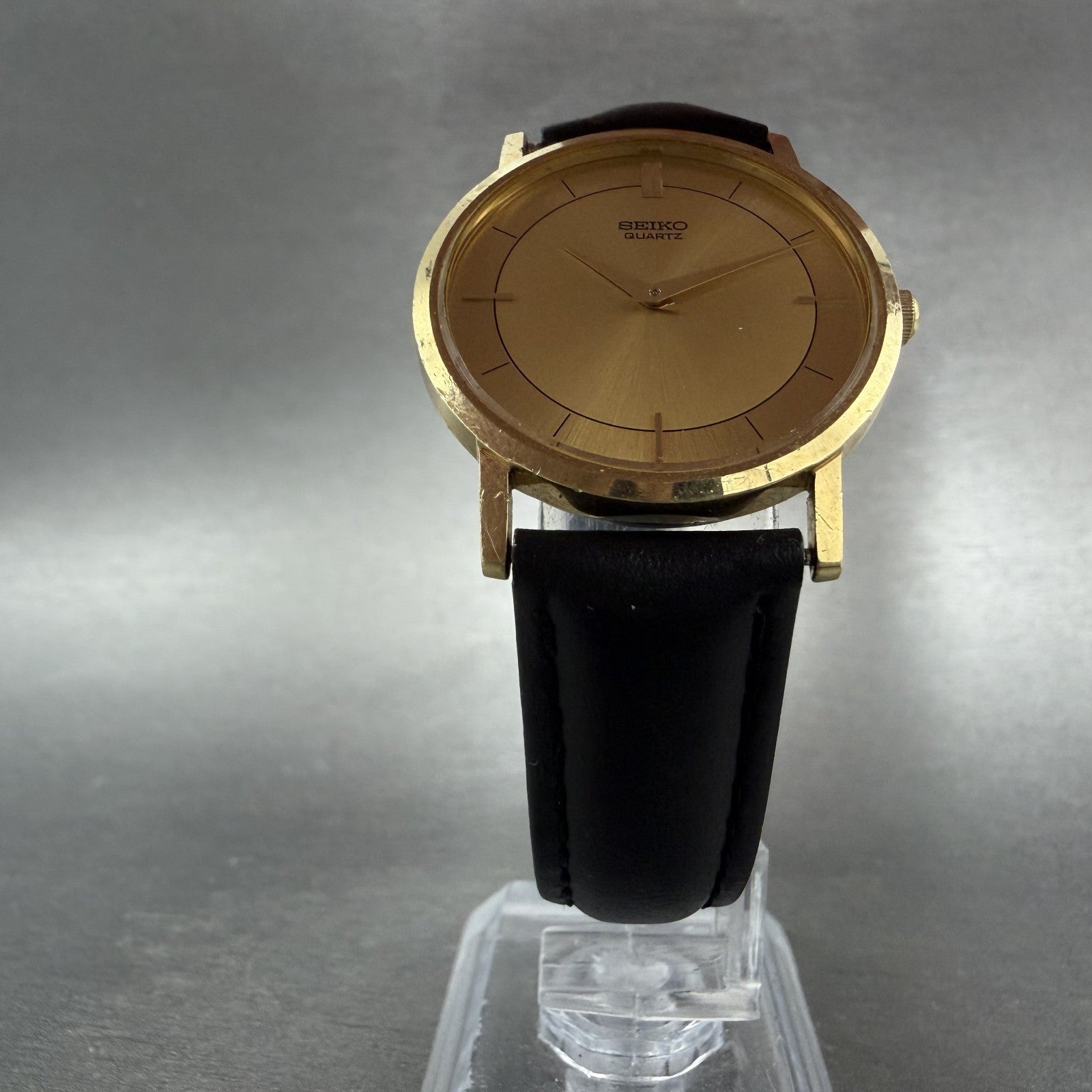 Seiko Watch Unisex 30mm Champagne Dial Gold Tone Round VTG 6530-6060 New Battery5