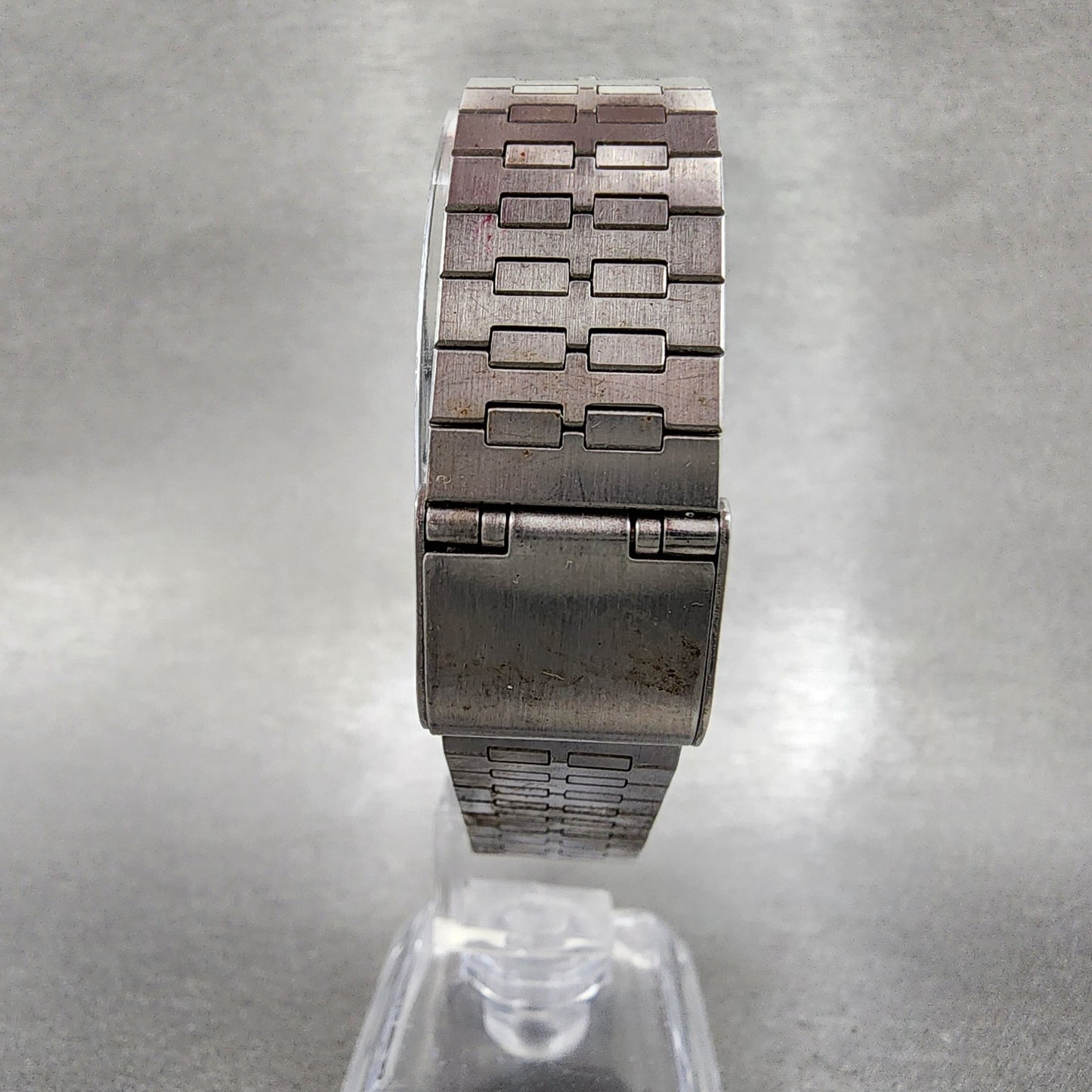 Seiko ALBA Digital Watch Men 31mm LCD Alarm Chrono Silver Tone Y7994750 PARTS8