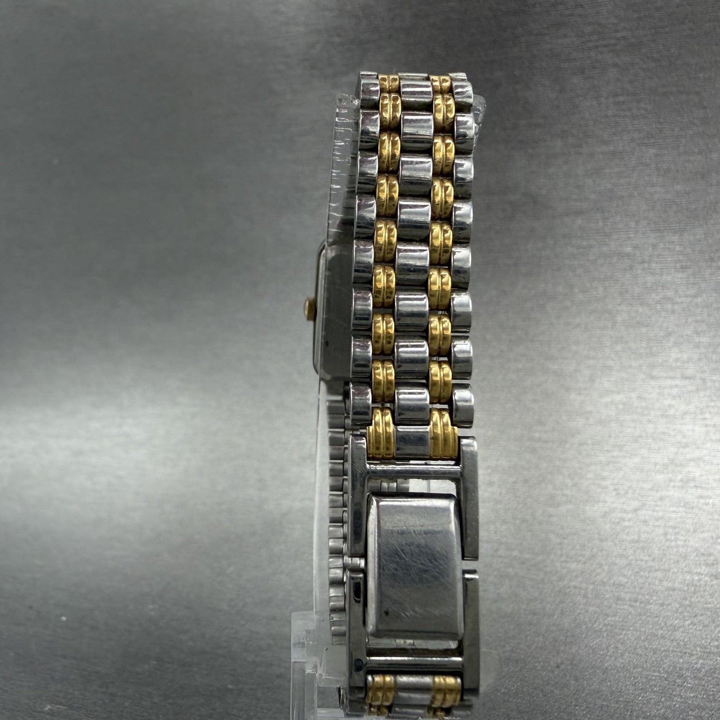 Seiko Tank Watch Women 18mm White Dial Two Tone Rectangle V401-5129 New BatteryL7
