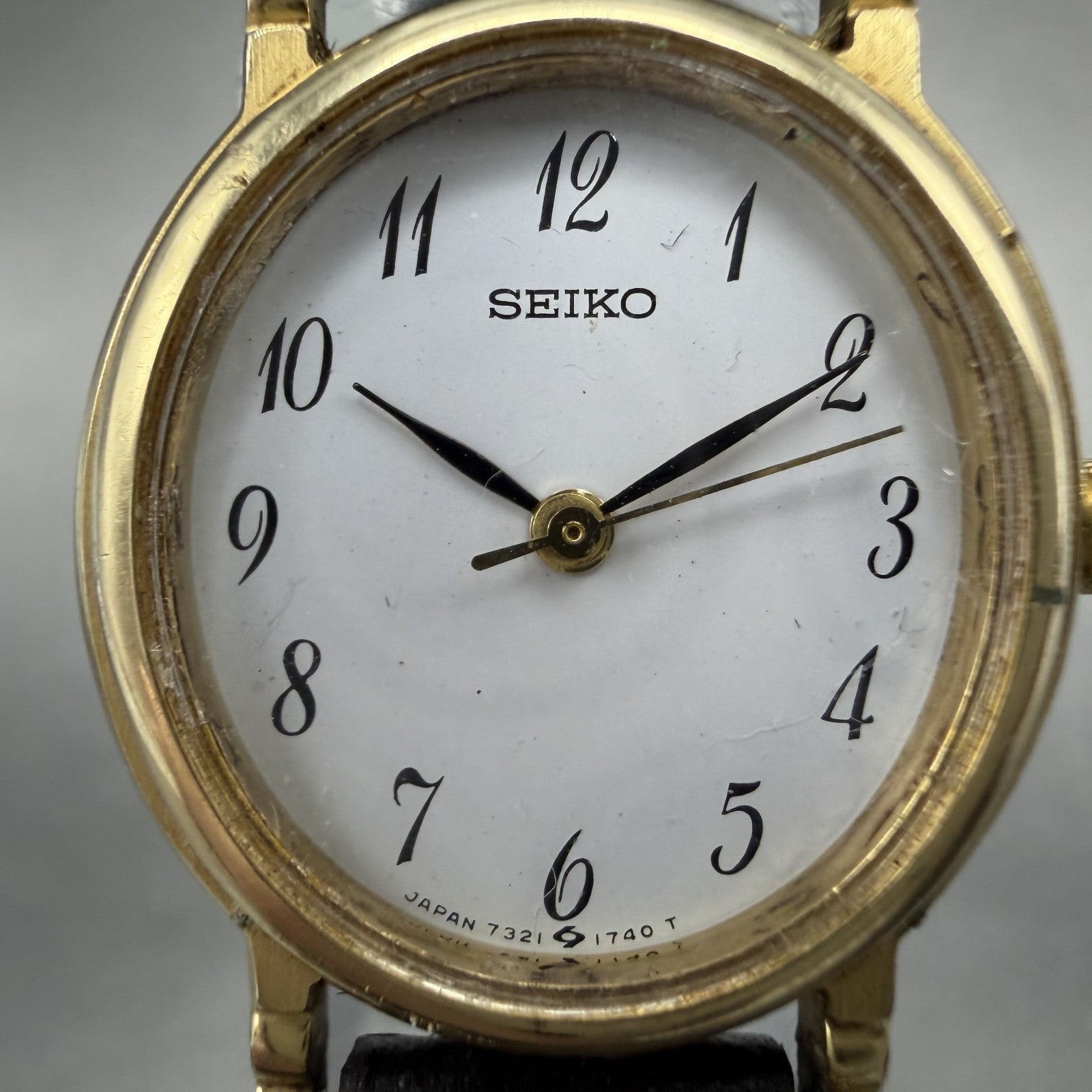 Seiko Watch Women 22mm White Dial Gold Tone Oval Bracelet 7321-6070 New Batt BDG1