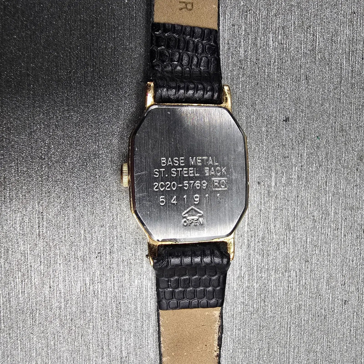 Seiko Watch Women 16mm Gold Dial Gold Tone Rectangle 2C20-5769 New Battery VTG E10