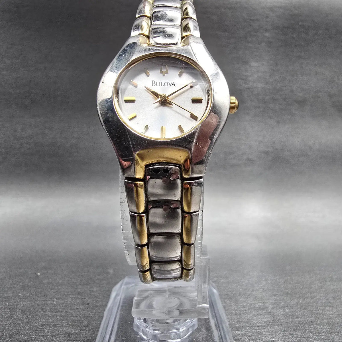Bulova Classic Watch Women 23mm Silver Dial Two Tone Round 98T84 New Battery JP5