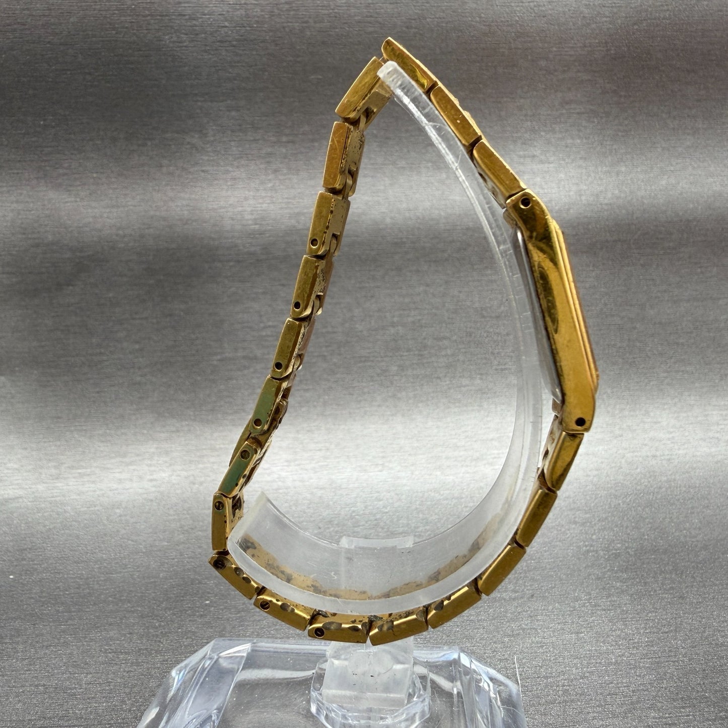 Seiko Tank Watch Women 13mm Champagne Dial Gold Tone Rectangle 2e20-7479 NewBat38