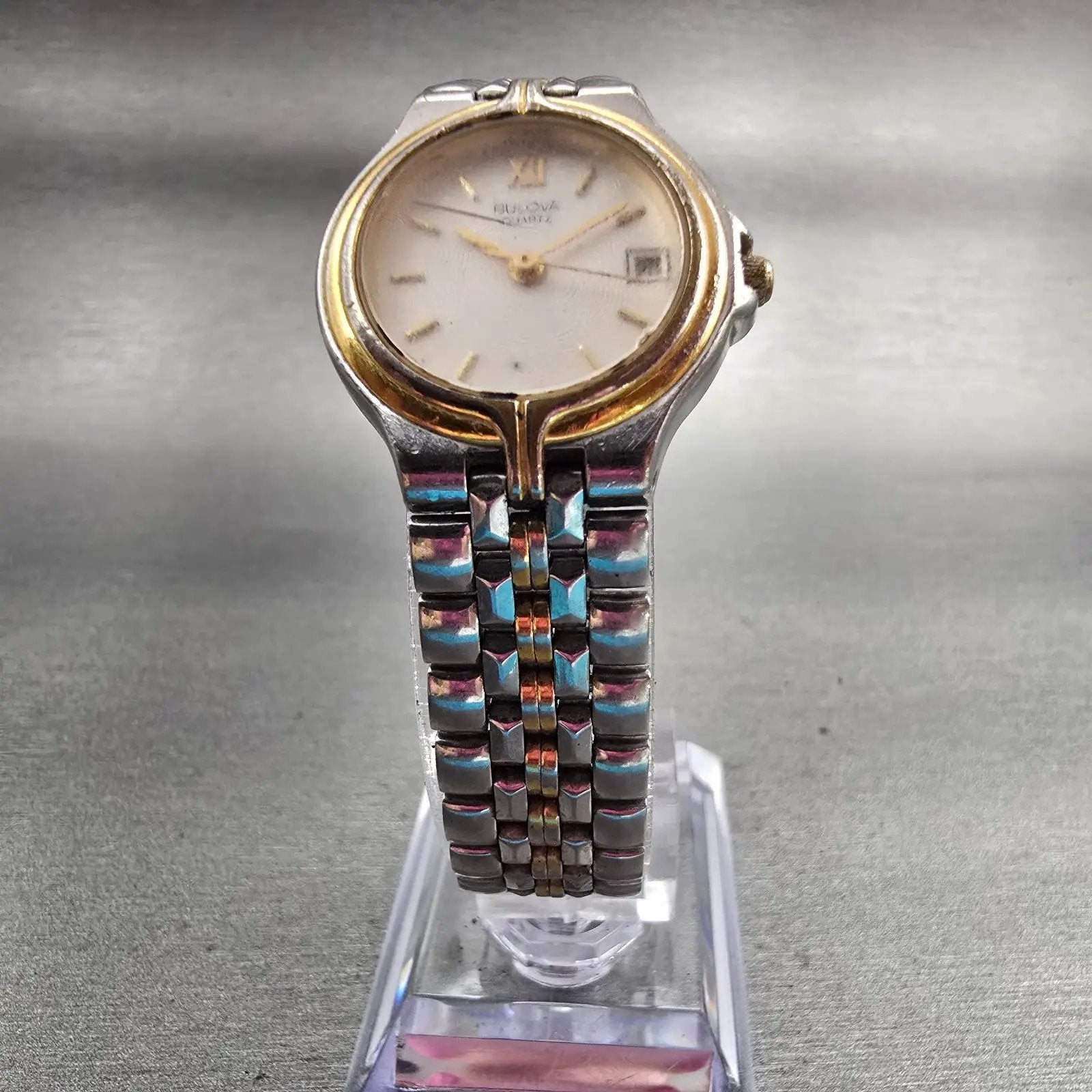 Bulova Watch Women 24mm White Dial Two Tone Date Round 98M02 New Battery Vintage5
