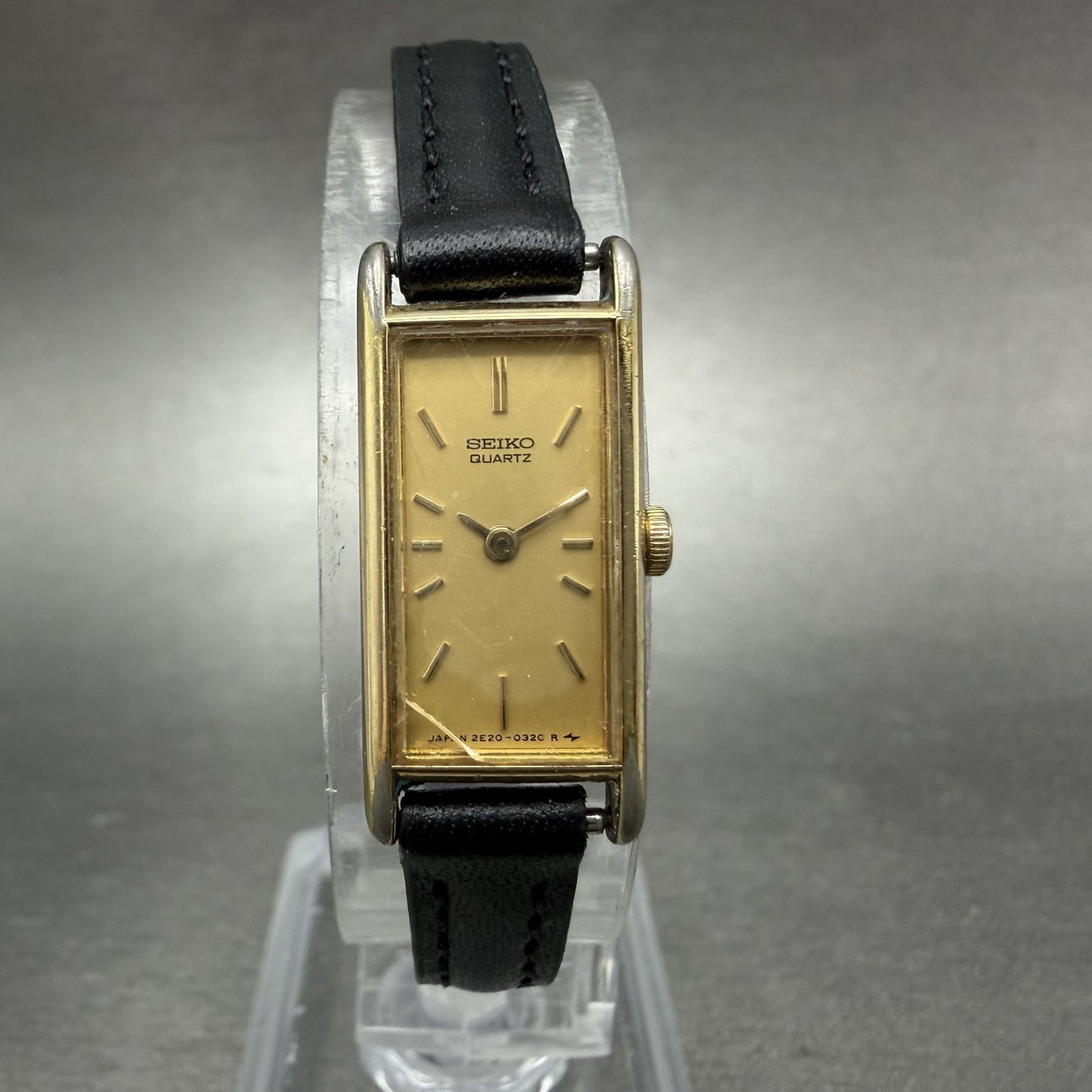 Seiko Tank Watch Women 12mm Champagne Dial Gold Tone 2E20-5239 New Battery UI80
