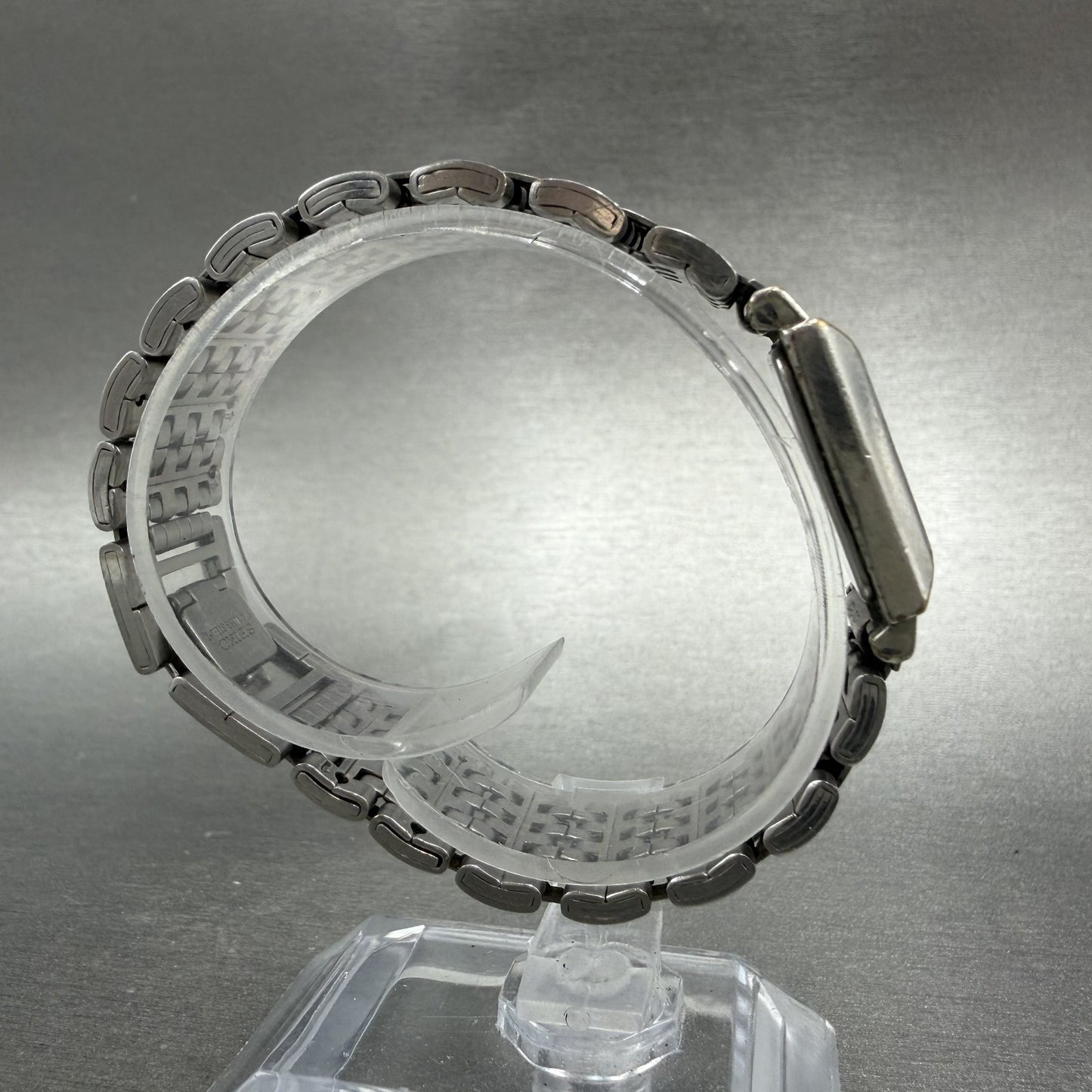 Seiko Tank Watch Women 20mm White Dial Silver Tone Square V400-6530 New Battery8