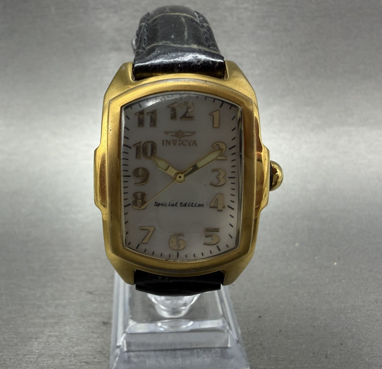 Invicta Lupah Watch Women 29mm MOP Dial Gold Tone Oval 13834 New Battery0