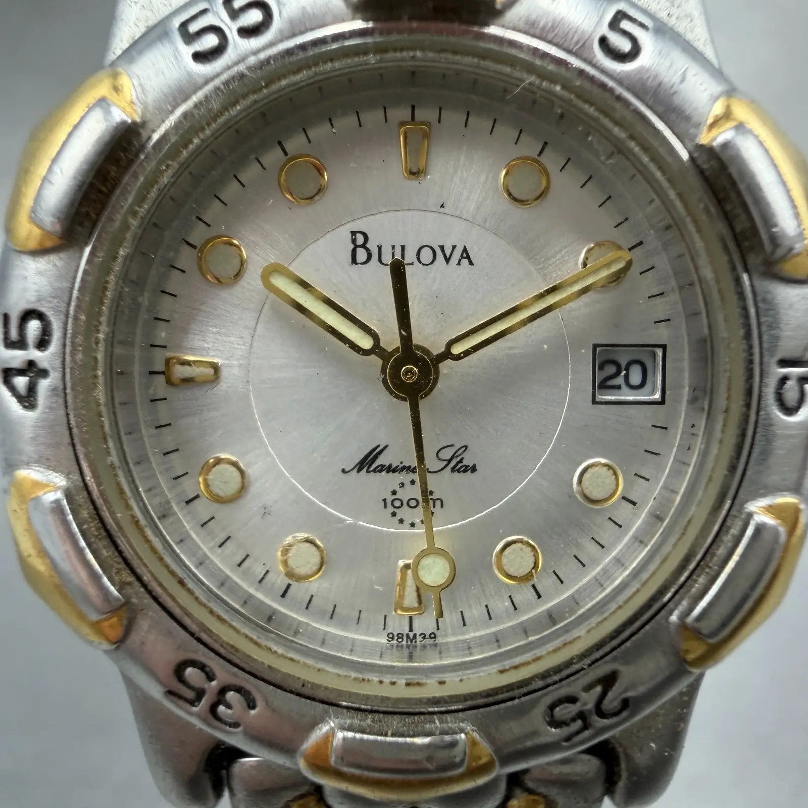 48018772