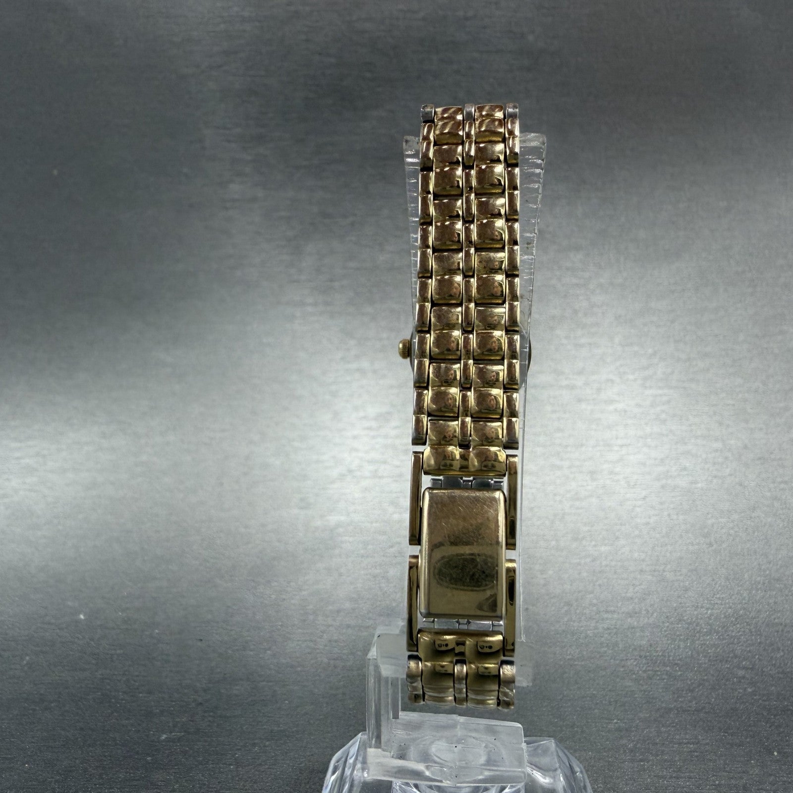 Gruen Watch Women 16mm Black Dial Gold Tone Oval new Battery Vintage7