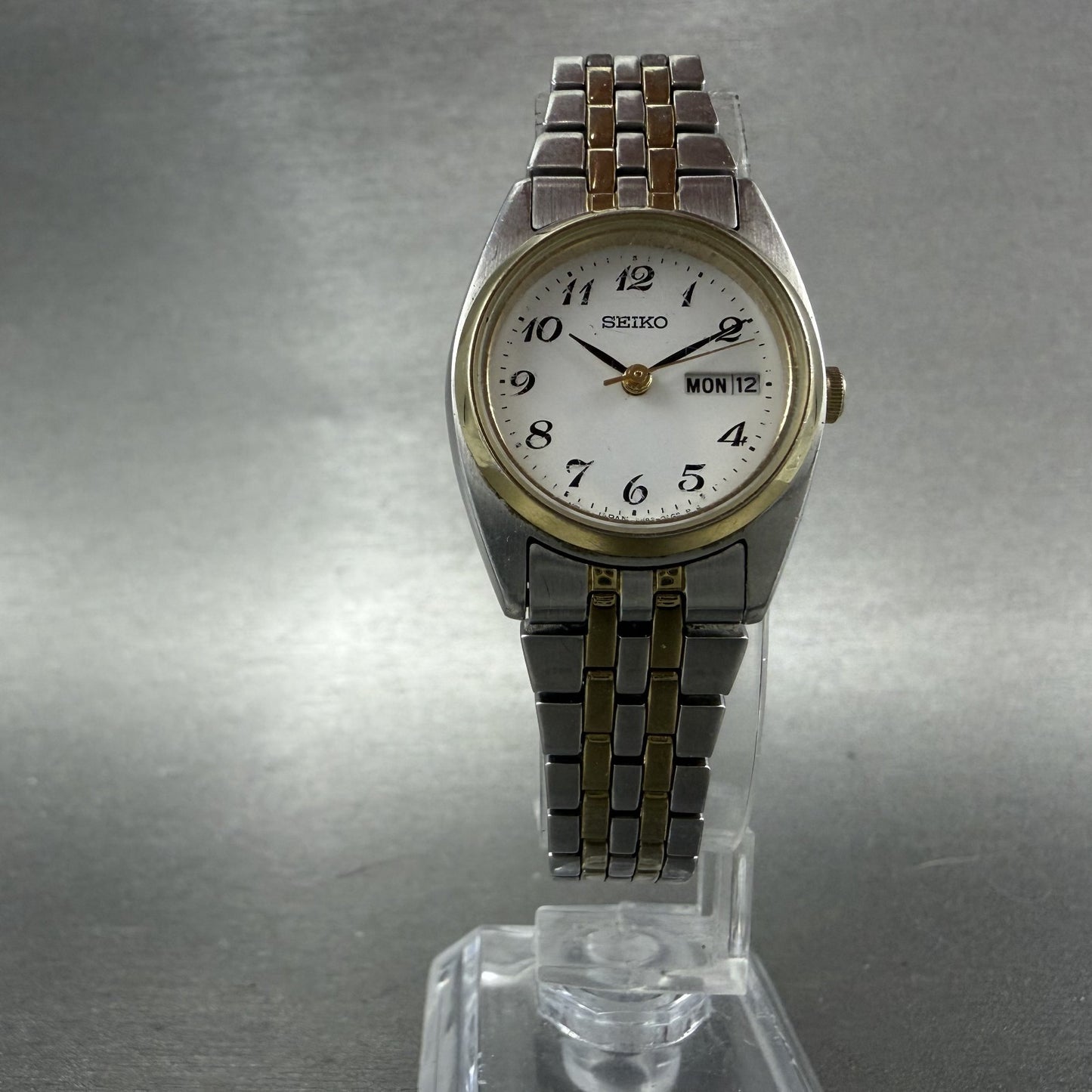 Seiko Watch Women 25mm White Dial Two Tone Daydate 7n430011 New Battery ABD5