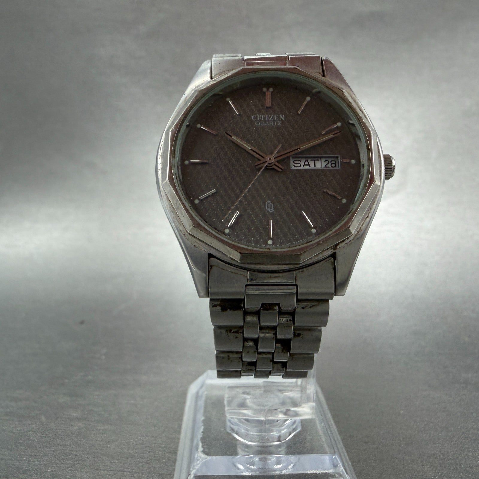 Citizen CQ Watch Men 35mm Gray Dial Silver Tone Daydate 6100-847521 New Battery5