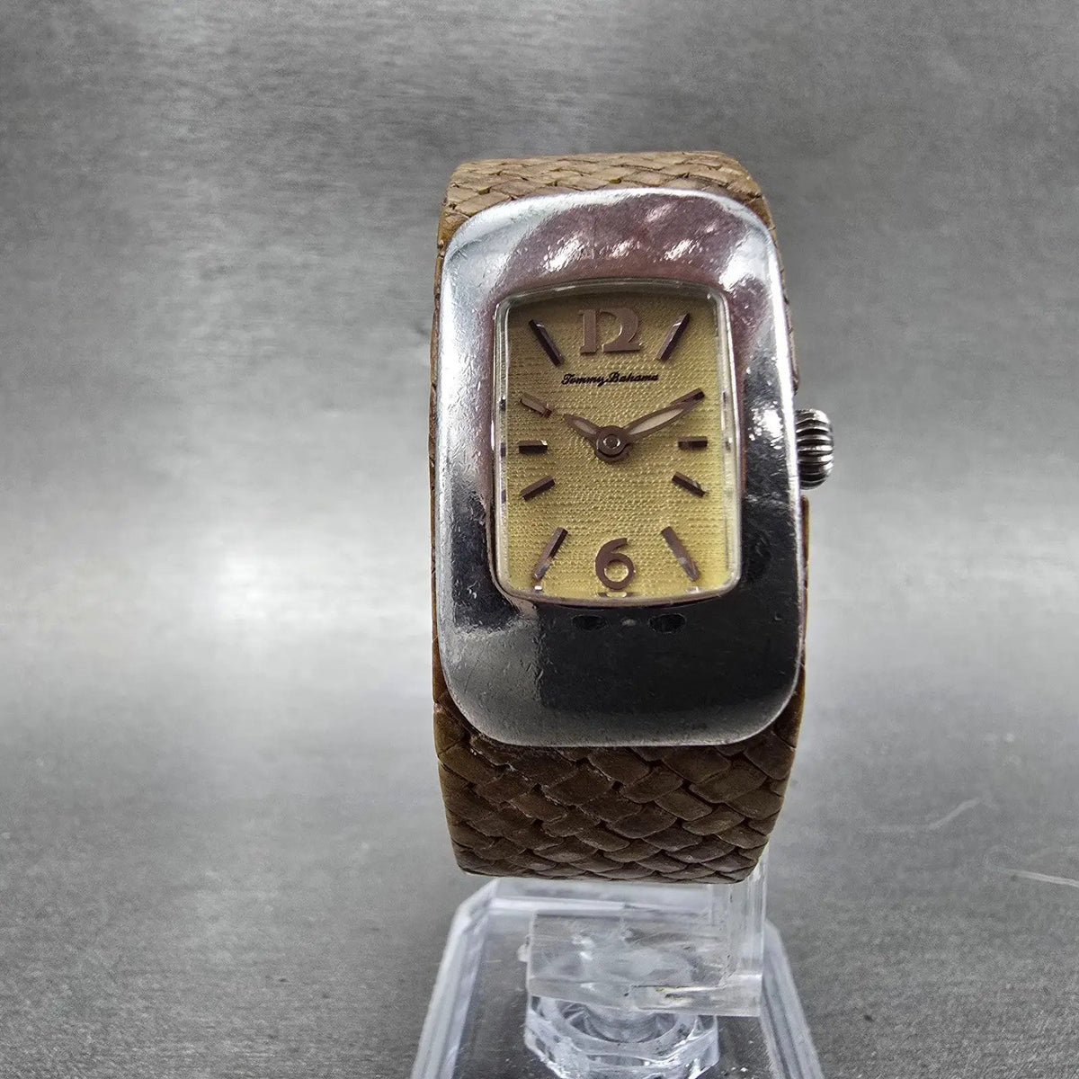 Tommy Bahama Watch Women 20mm Cream Dial Silver Tone Rectangle New Batt TB20355